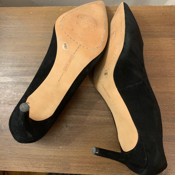 Vince Camuto Jaynita Suede Scalloped Heels 12 - Picture 5 of 6